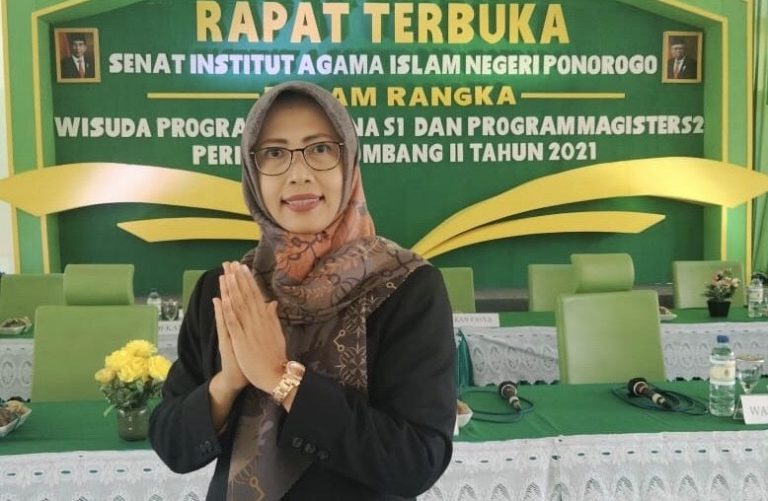 Dr. Hj. Evi Muafiah, M.Ag