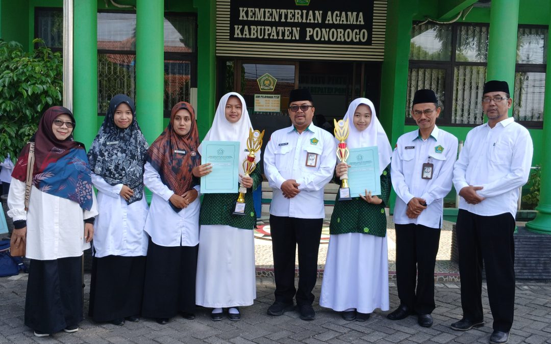 Santri PP Al-Islam Torehkan Prestasi dalam OMI, Hadiri Apel Penyerahan Trophy dan Pengarahan di Kemenag Ponorogo